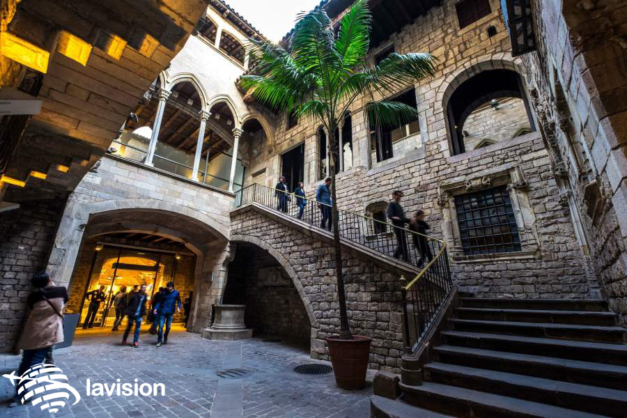 شرایط مهاجرت به بارسلونا