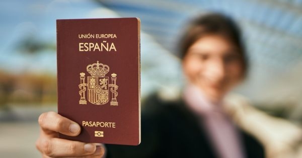 مهاجرت قانونی